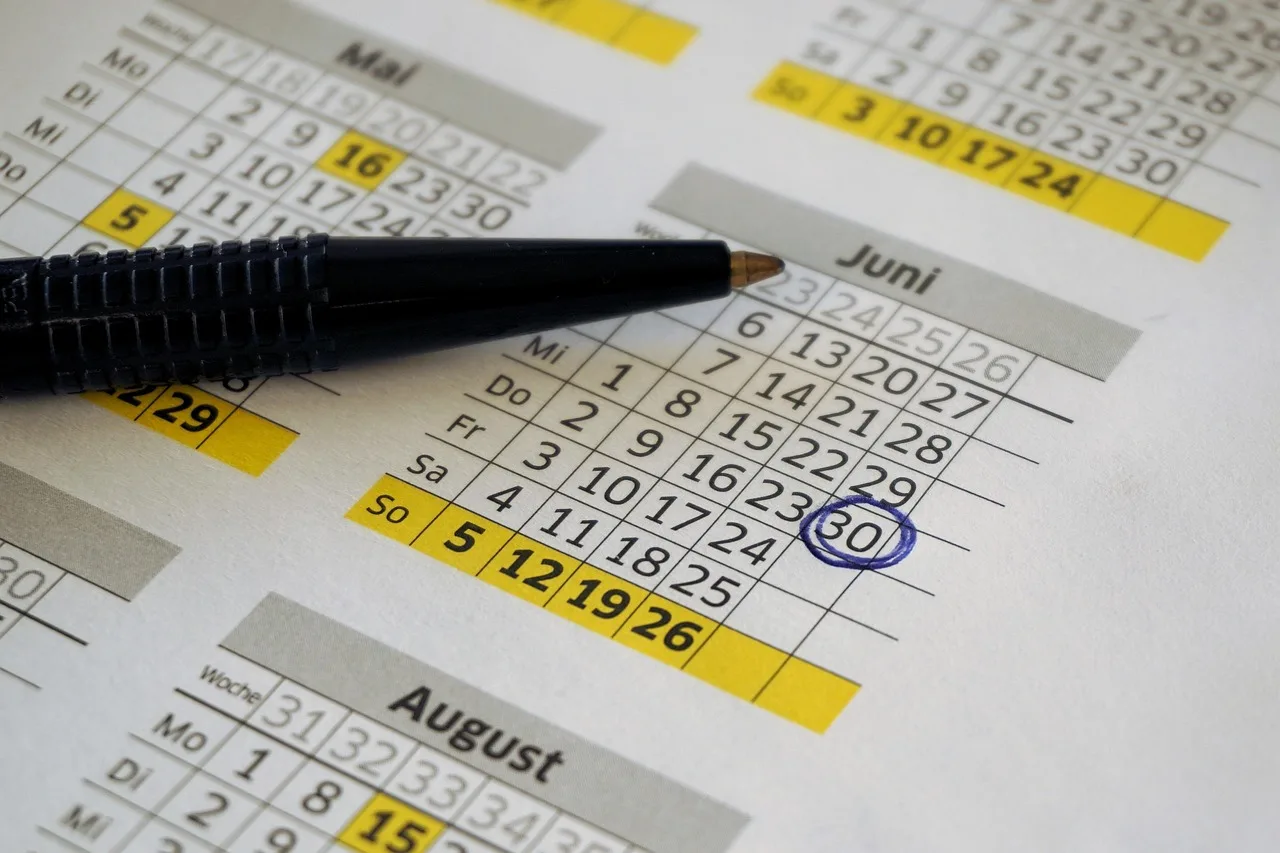 calendar, annual calendar, office, events, planning, plan, note, year, date, write, paper, planner, ballpoint pen, pen, to mark, circle, calendar, calendar, calendar, calendar, calendar. What event marketing questions come up before the first booking