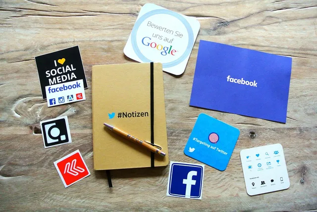 socialmedia, facebook, twitter, network, instagram, marketing, online, instagram, instagram, marketing, marketing, marketing, marketing, marketing. Marketing collateral trends: nine print signals to test before you reprint