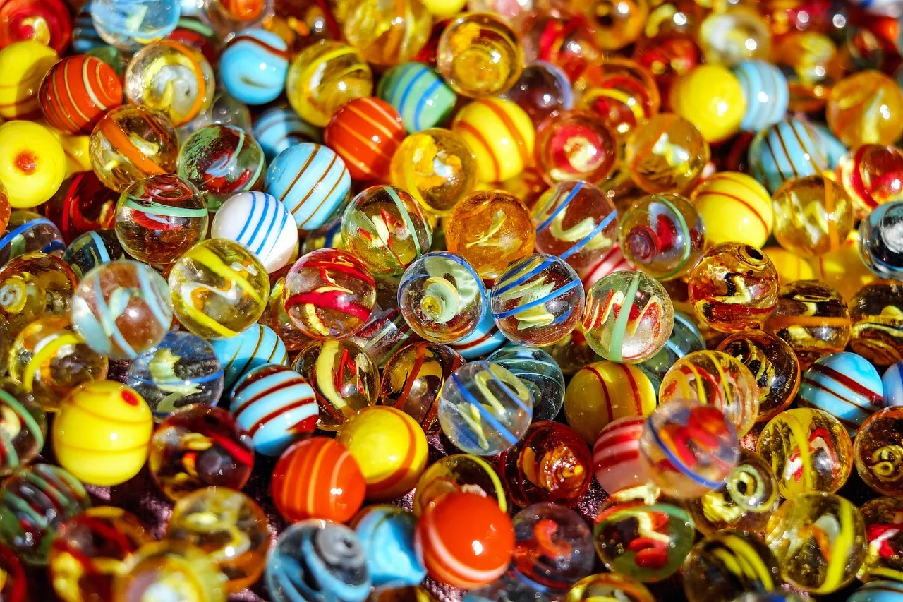 marbles, glass marbles, balls, round, colorful, children's toys, to play, toy, marbles, marbles, marbles, marbles, marbles, toy. Promotional product safety rules in Canada: what to check before buying